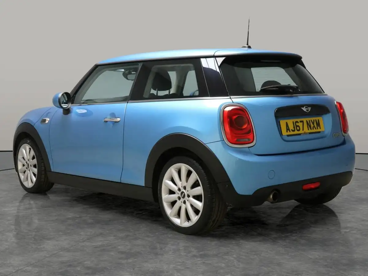 2017-mini-cooper-15-cooper-ss-hatchback-3d-big-9