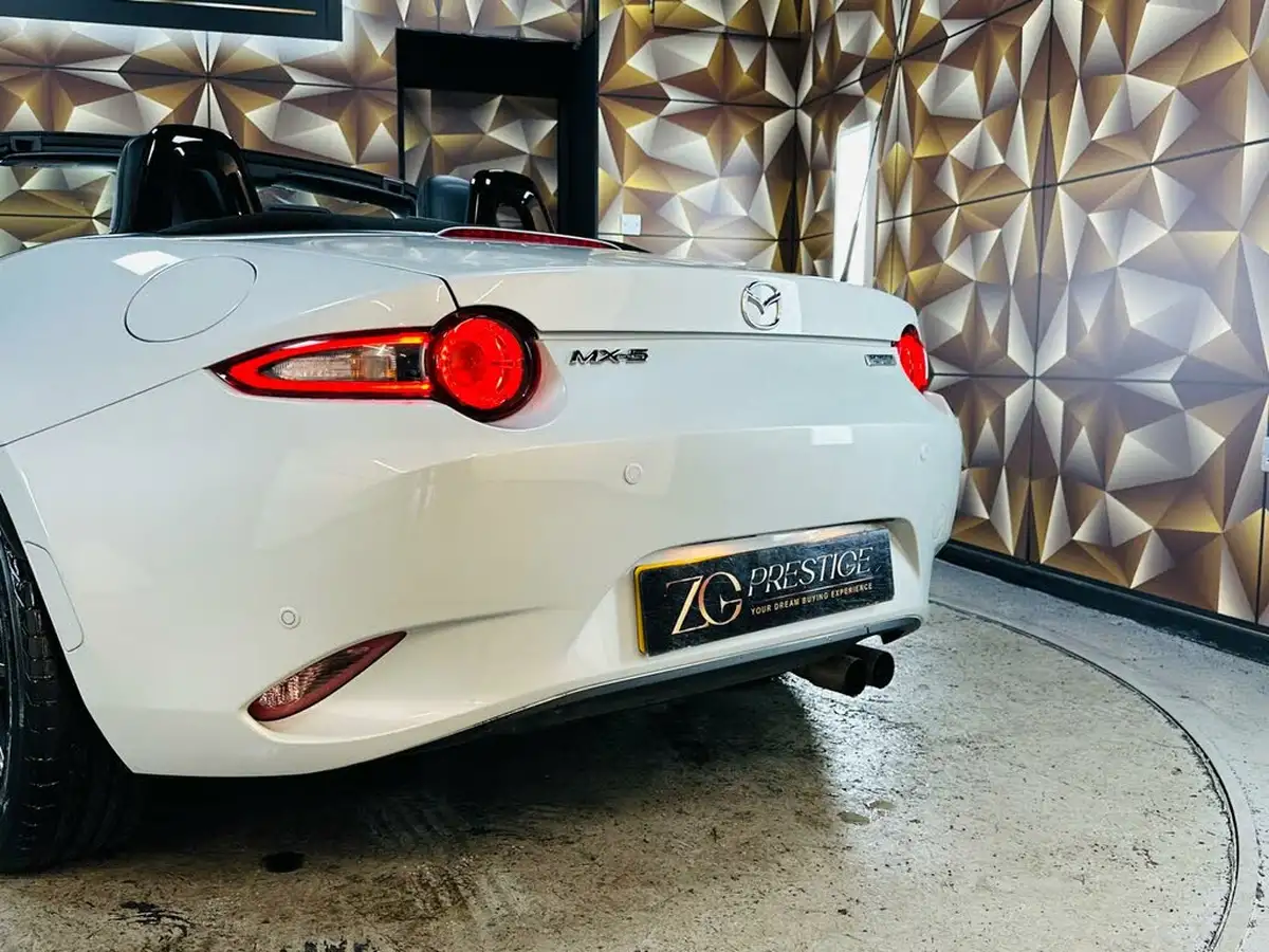 2017-mazda-mx-5-15-sport-convertible-big-27