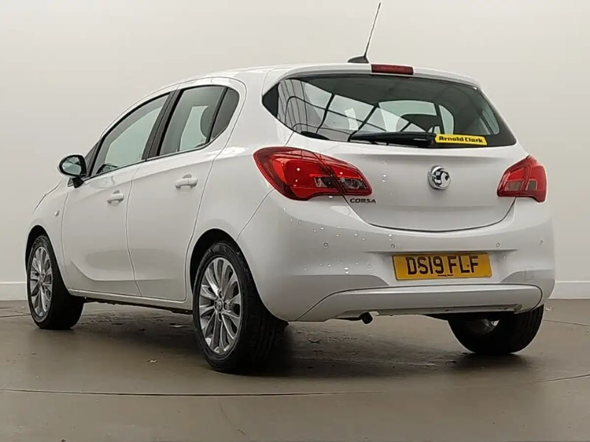 2019-vauxhall-corsa-14i-se-nav-90ps-ecotec-5d-big-1