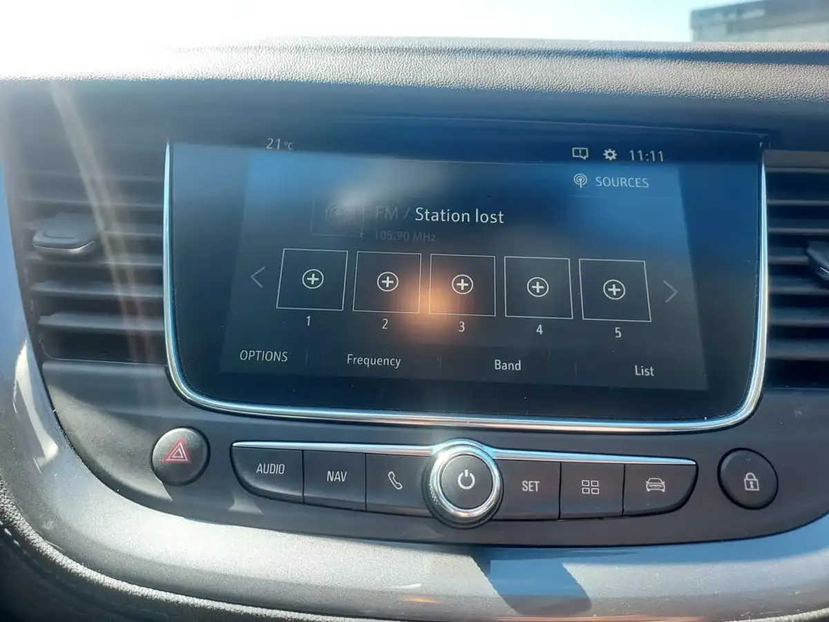 2021-vauxhall-grandland-x-12-griffin-big-15