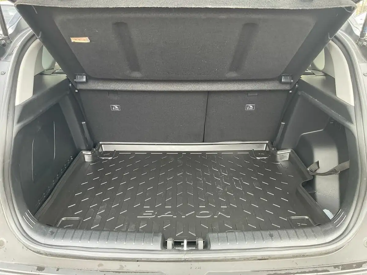2023-hyundai-bayon-10-t-gdi-premium-100ps-dct-big-9