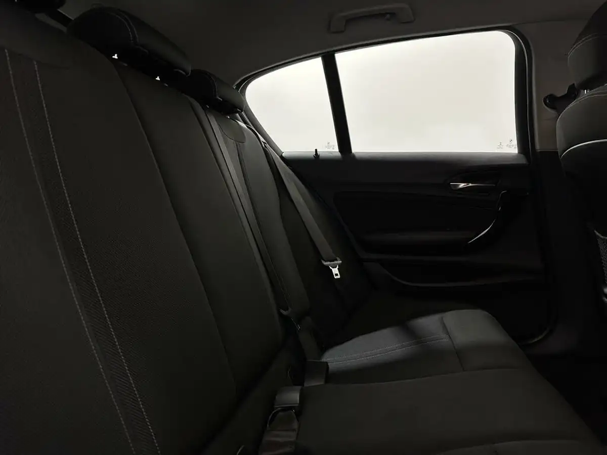 2018-bmw-1-series-15td-116d-sport-5d-auto-big-39