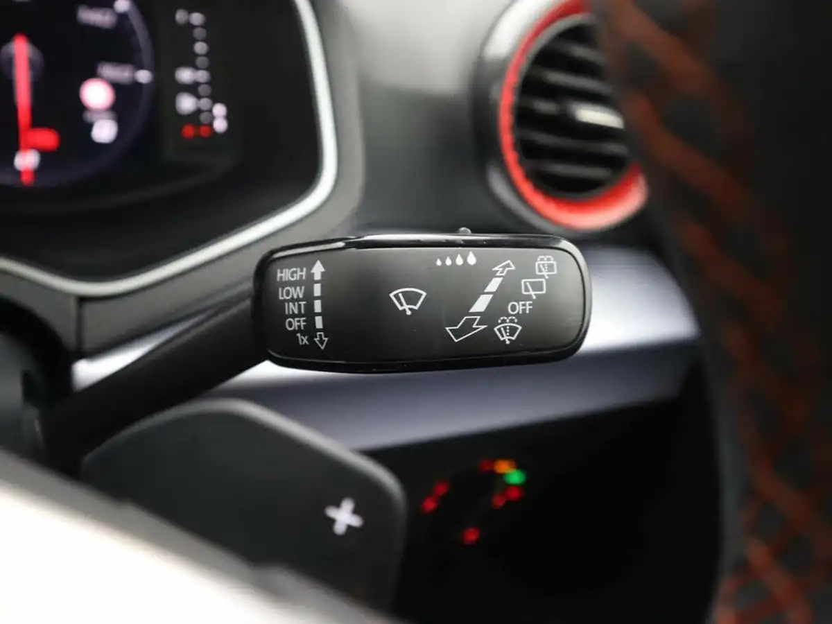 2025-seat-arona-10-tsi-fr-sport-dsg-big-24