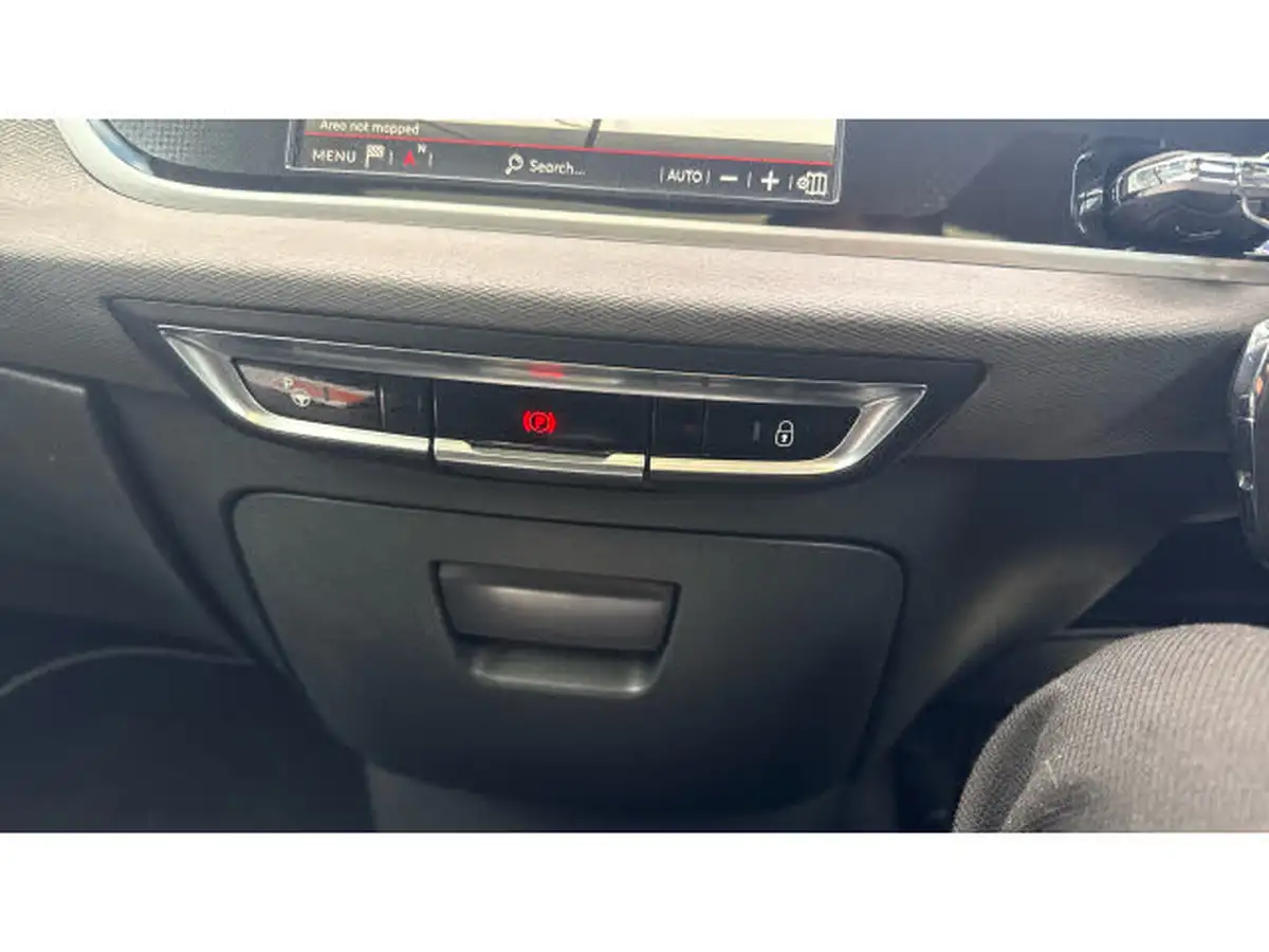 2018-citroen-c4-spacetourer-12-puretech-flair-big-30