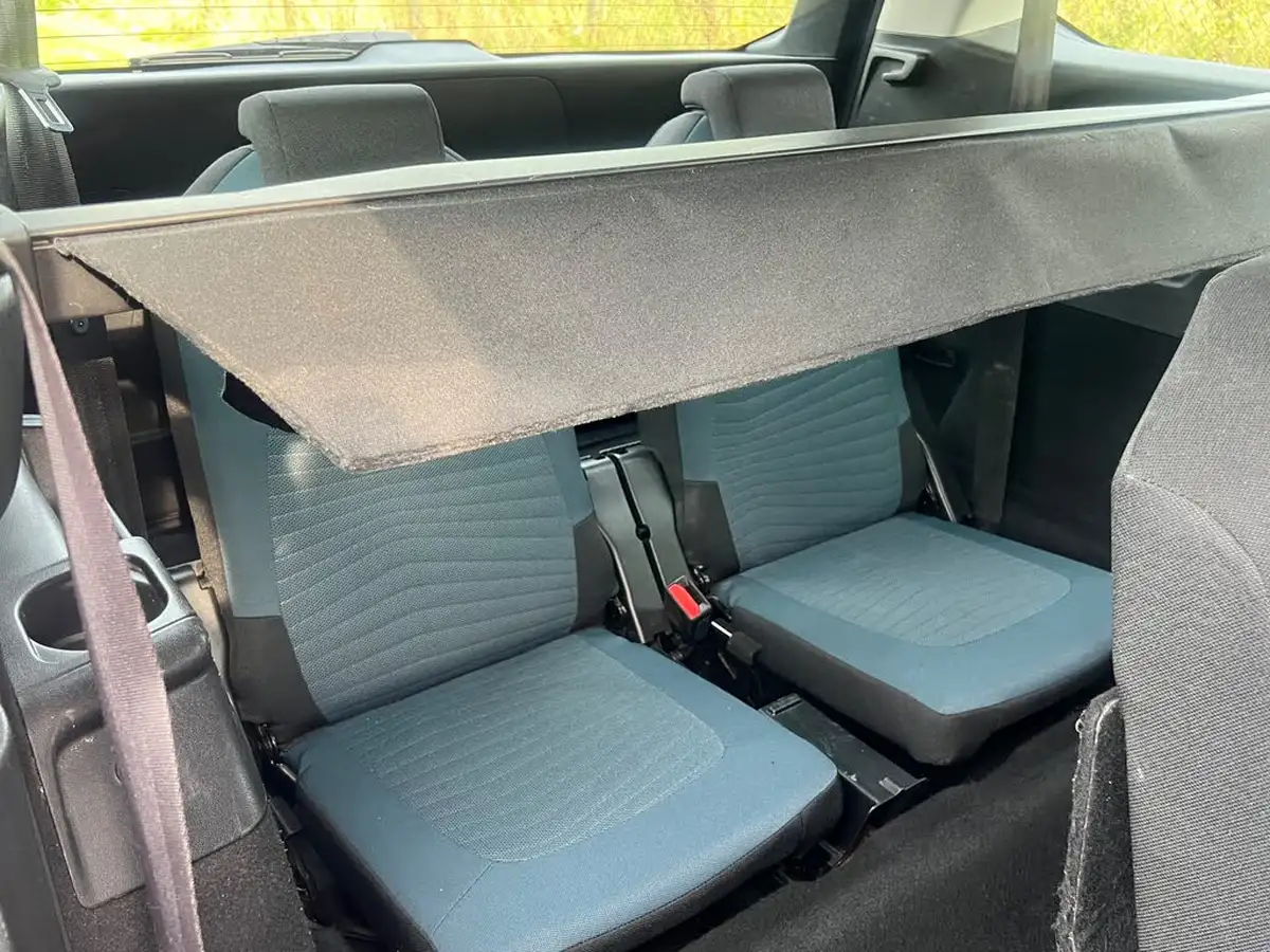 2017-citroen-grand-c4-picasso-16bluehdi-feel-big-4