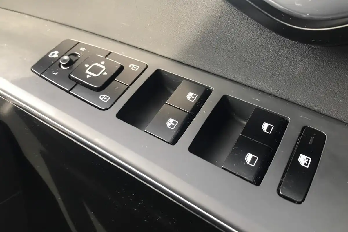 2022-kia-niro-16-gdi-139bhp-hev-132kwh-big-17