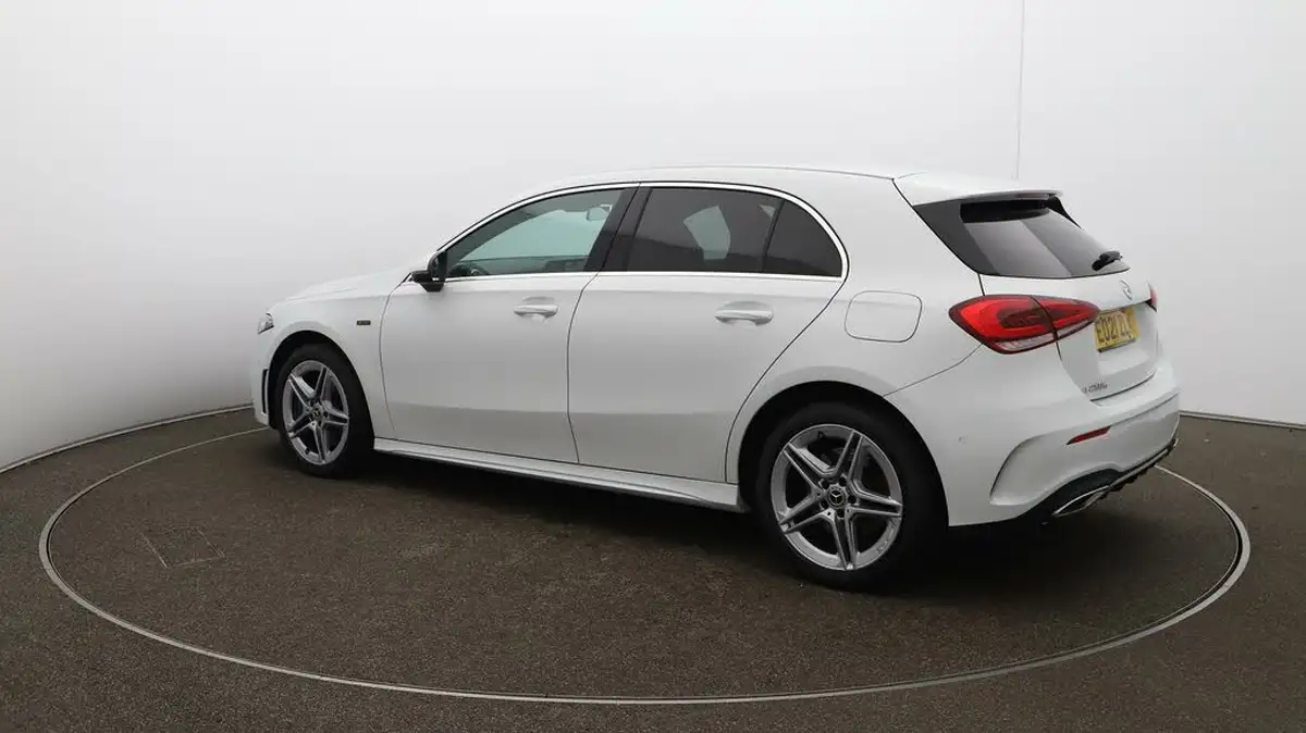 2021-mercedes-benz-a-class-13-a250e-amg-line-executive-hatchback-5d-big-28