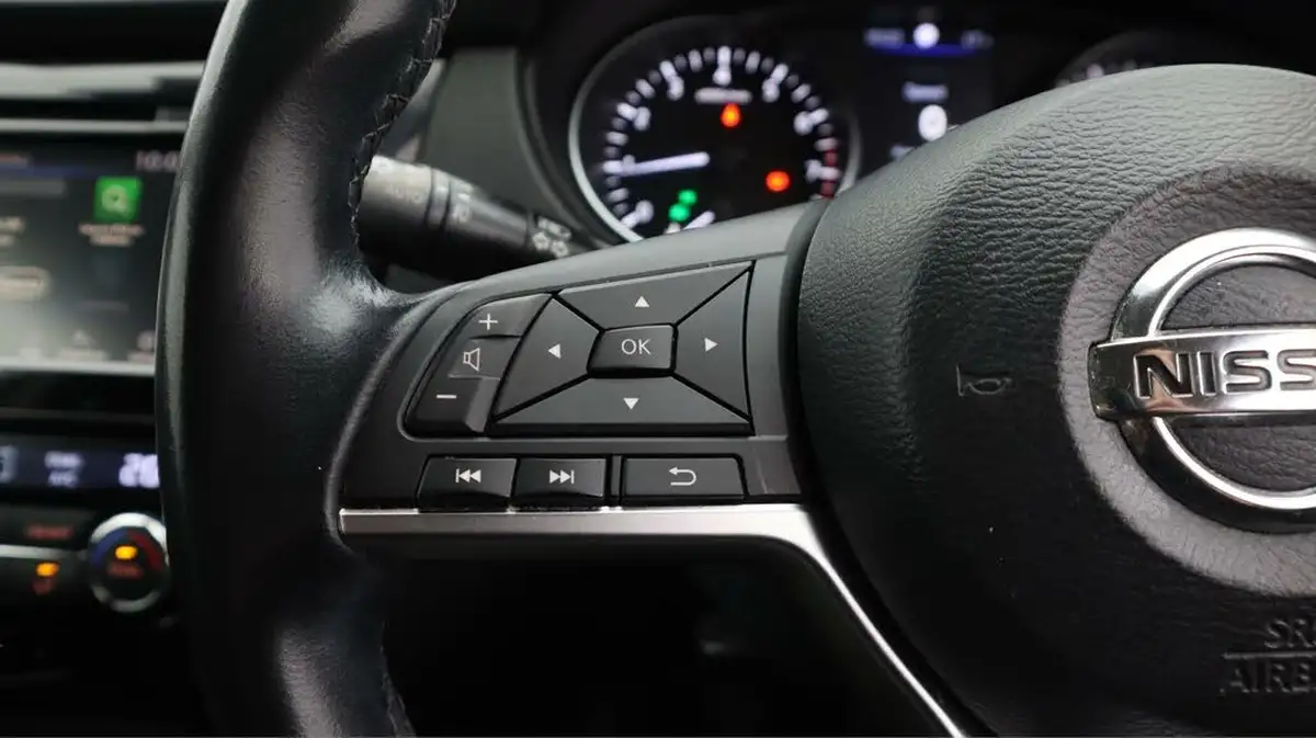 2020-nissan-qashqai-13-dig-t-acenta-premium-140ps-big-24