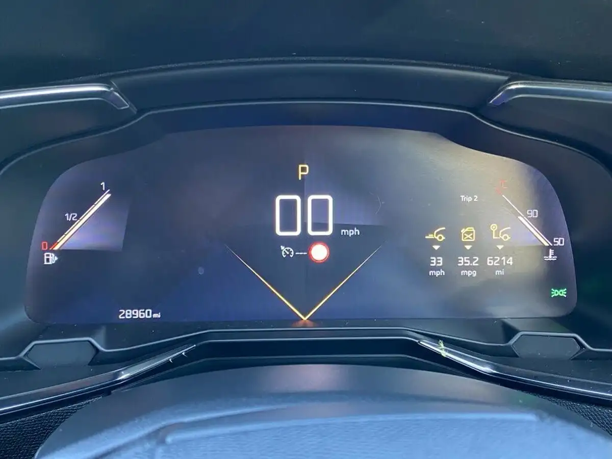 2021-ds-ds-7-crossback-16-puretech-performance-line-225ps-big-17