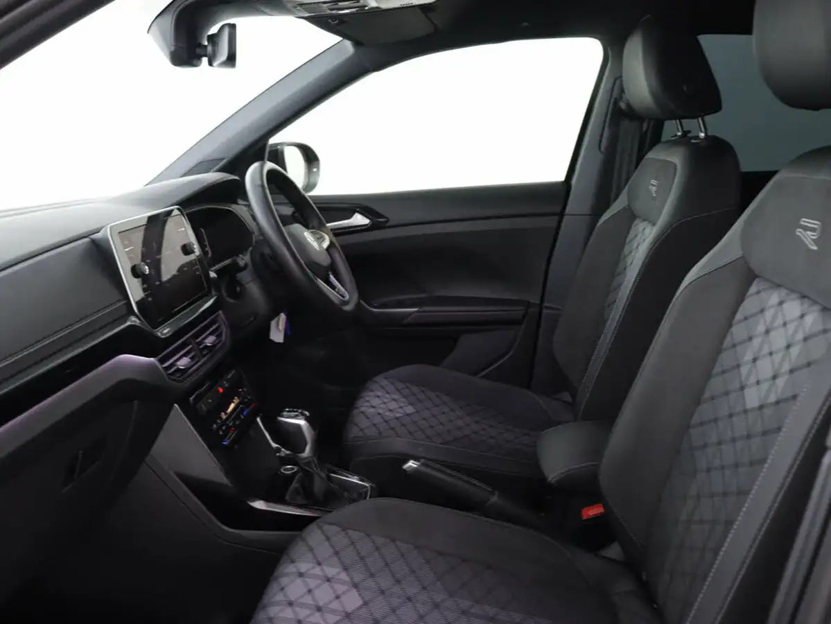 2024-volkswagen-t-cross-10-tsi-r-line-115ps-dsg-big-41