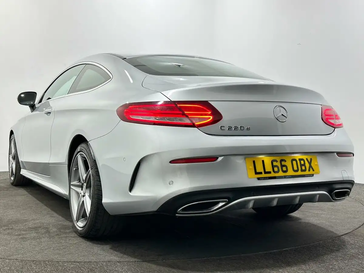 2016-mercedes-benz-c-class-21d-c220d-amg-line-170ps-ss-coupe-2d-9g-tronic-plus-big-41