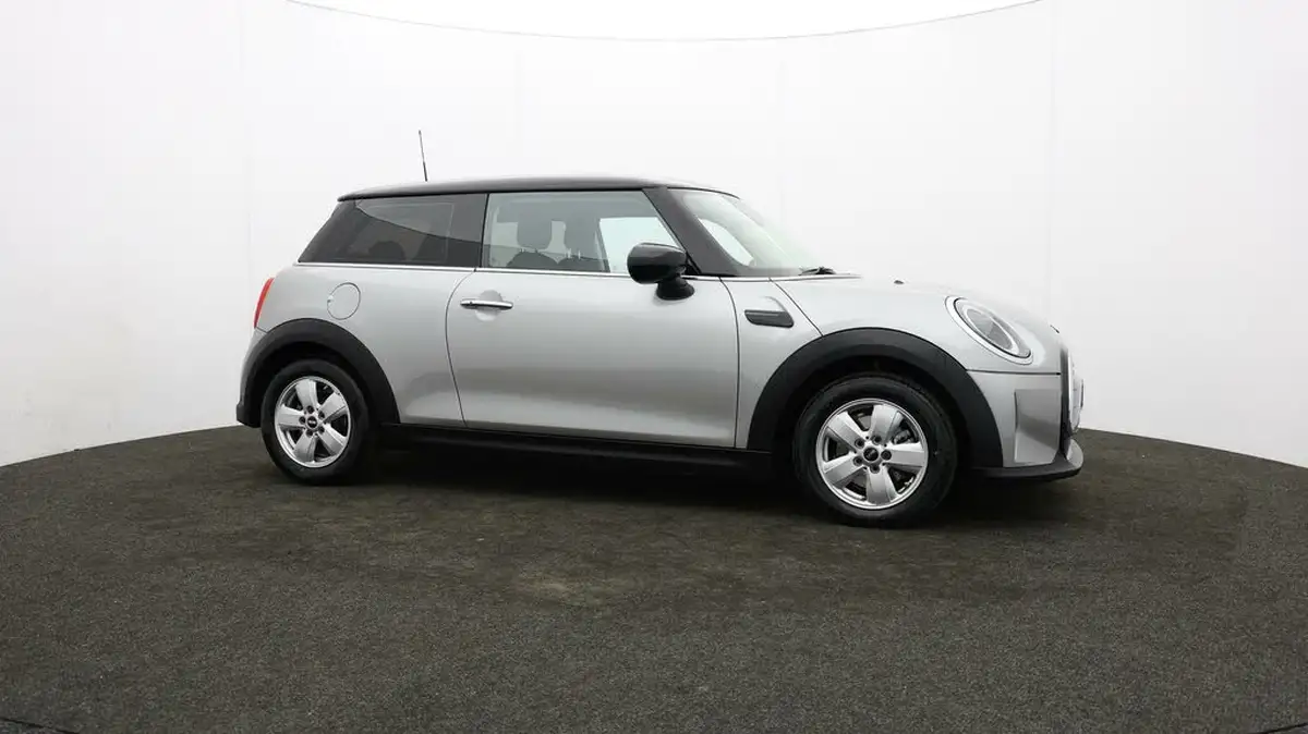 2023-mini-cooper-15-cooper-classic-premium-auto-hatchback-3d-auto-big-33