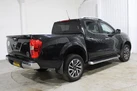 2016-nissan-np300-navara-23dci-tekna-small-2