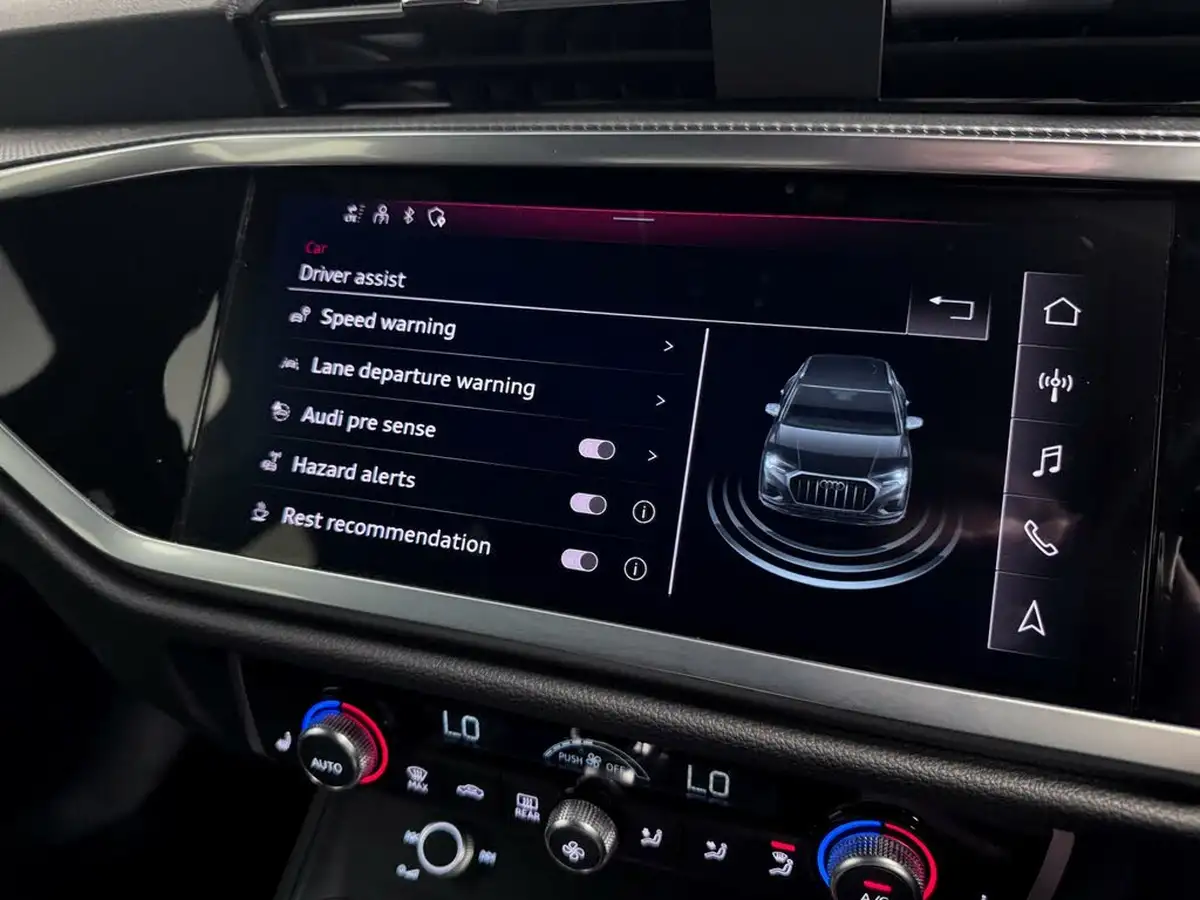 2022-audi-q3-20-40-tfsi-s-line-station-wagon-big-46