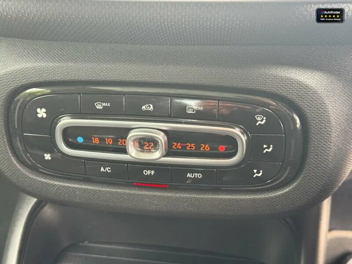 2020-smart-fortwo-eq-pulse-premium-coupe-big-18
