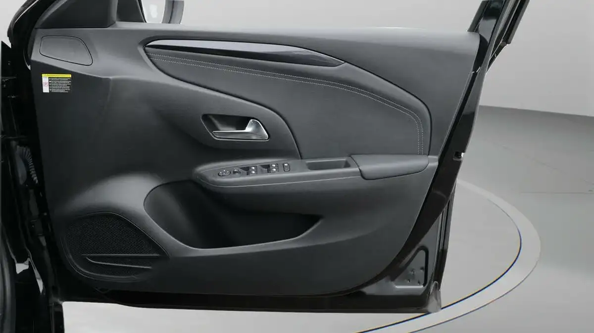 2022-vauxhall-corsa-12-turbo-elite-edition-big-15