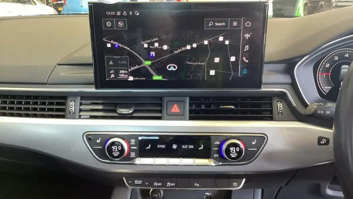 2020-audi-a4-avant-20-35-tfsi-sport-s-tronic-big-8