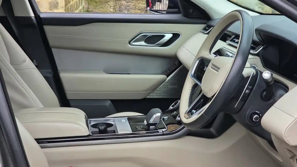 2021-land-rover-range-rover-velar-30-d300-r-dynamic-hse-big-22