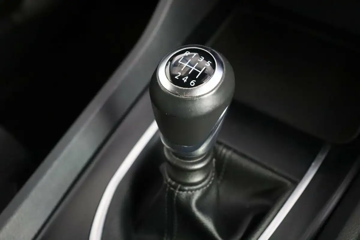 2022-nissan-qashqai-13-dig-t-acenta-premium-140ps-big-24