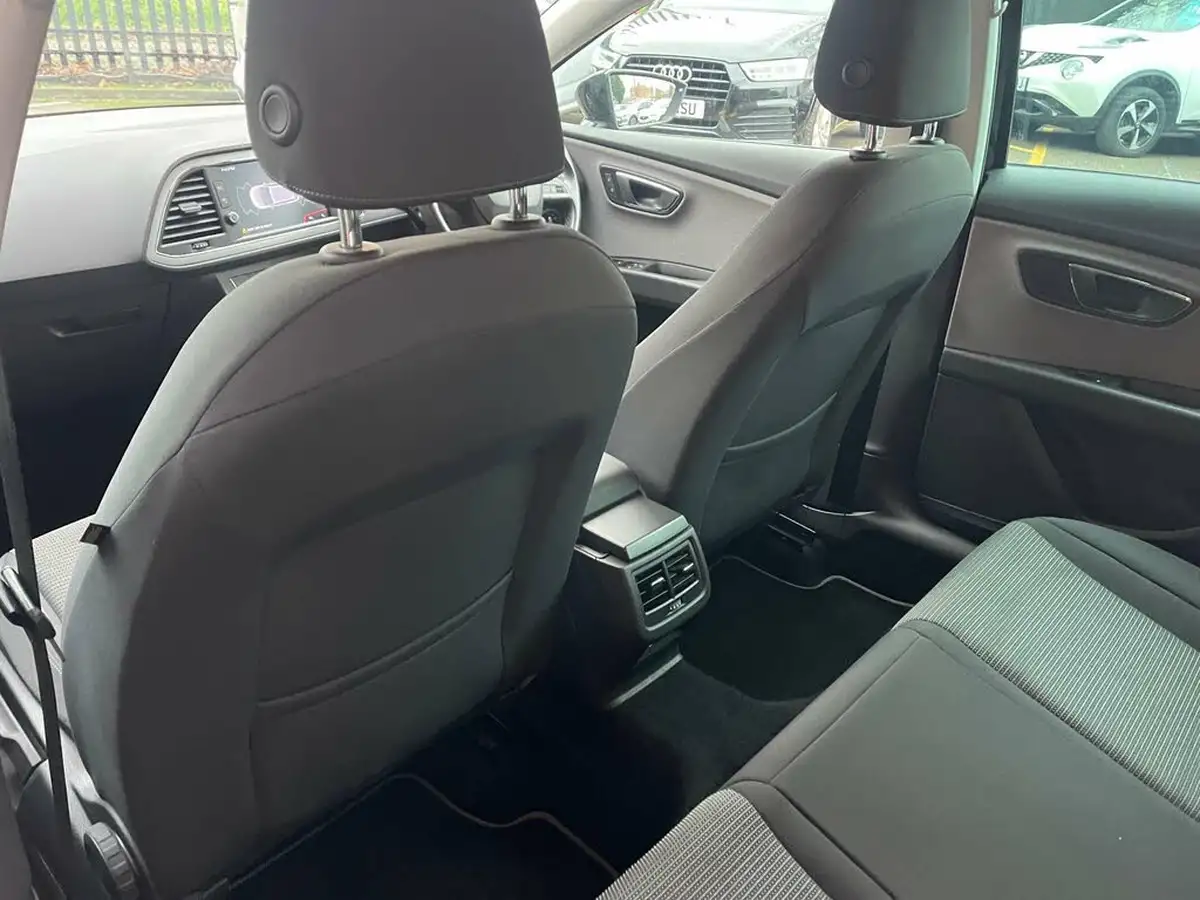 2019-seat-leon-10-tsi-se-dynamic-estate-big-20