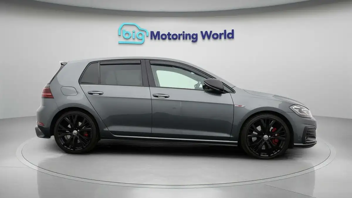 2019-volkswagen-golf-20-tsi-gti-performance-5d-dsg-big-7
