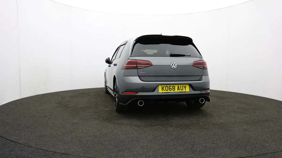 2019-volkswagen-golf-20-tsi-gti-performance-5d-dsg-big-24