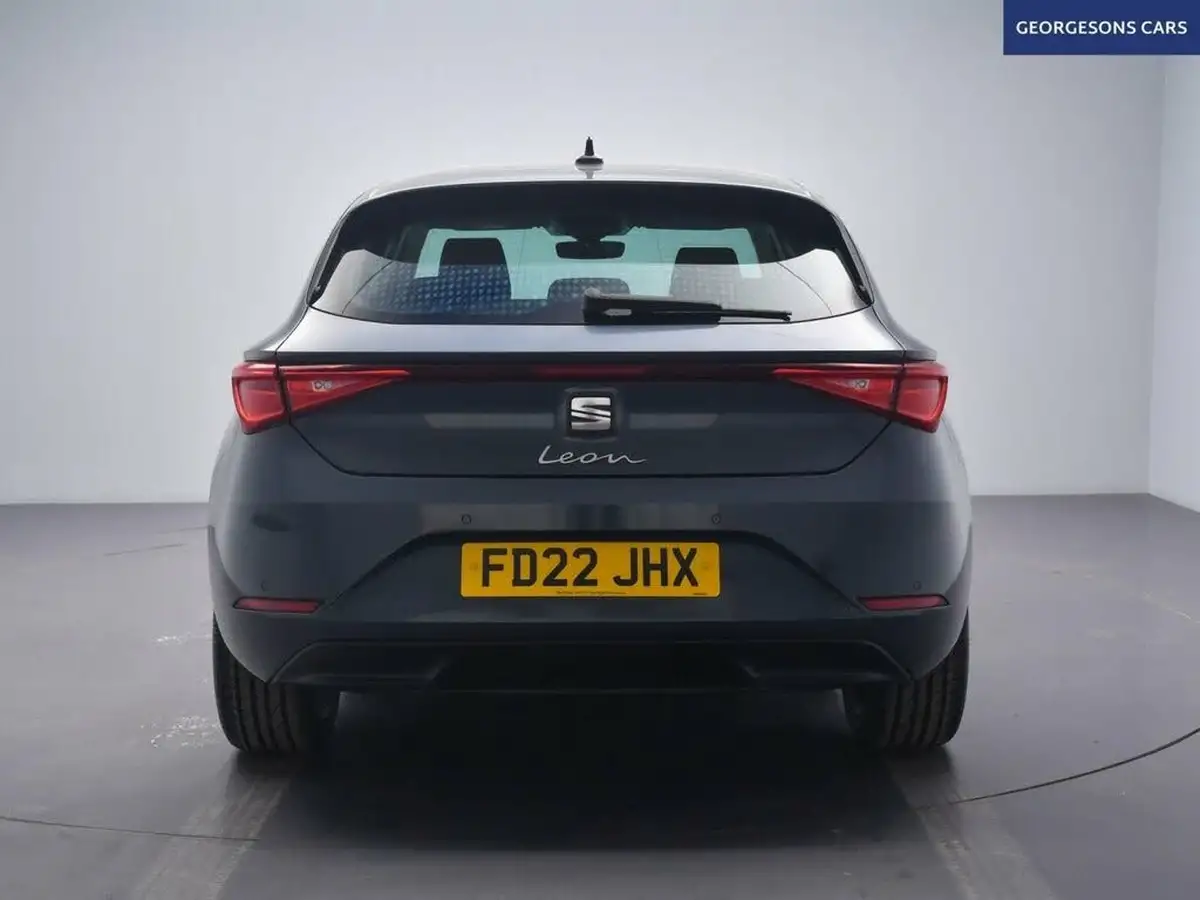 2022-seat-leon-10-tsi-evo-se-dynamic-hatchback-big-7