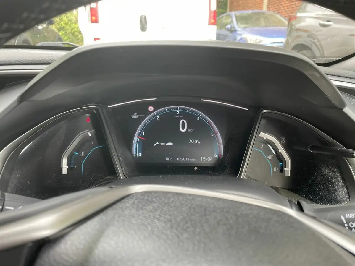2020-honda-civic-16-i-dtec-sr-hatchback-5d-big-13