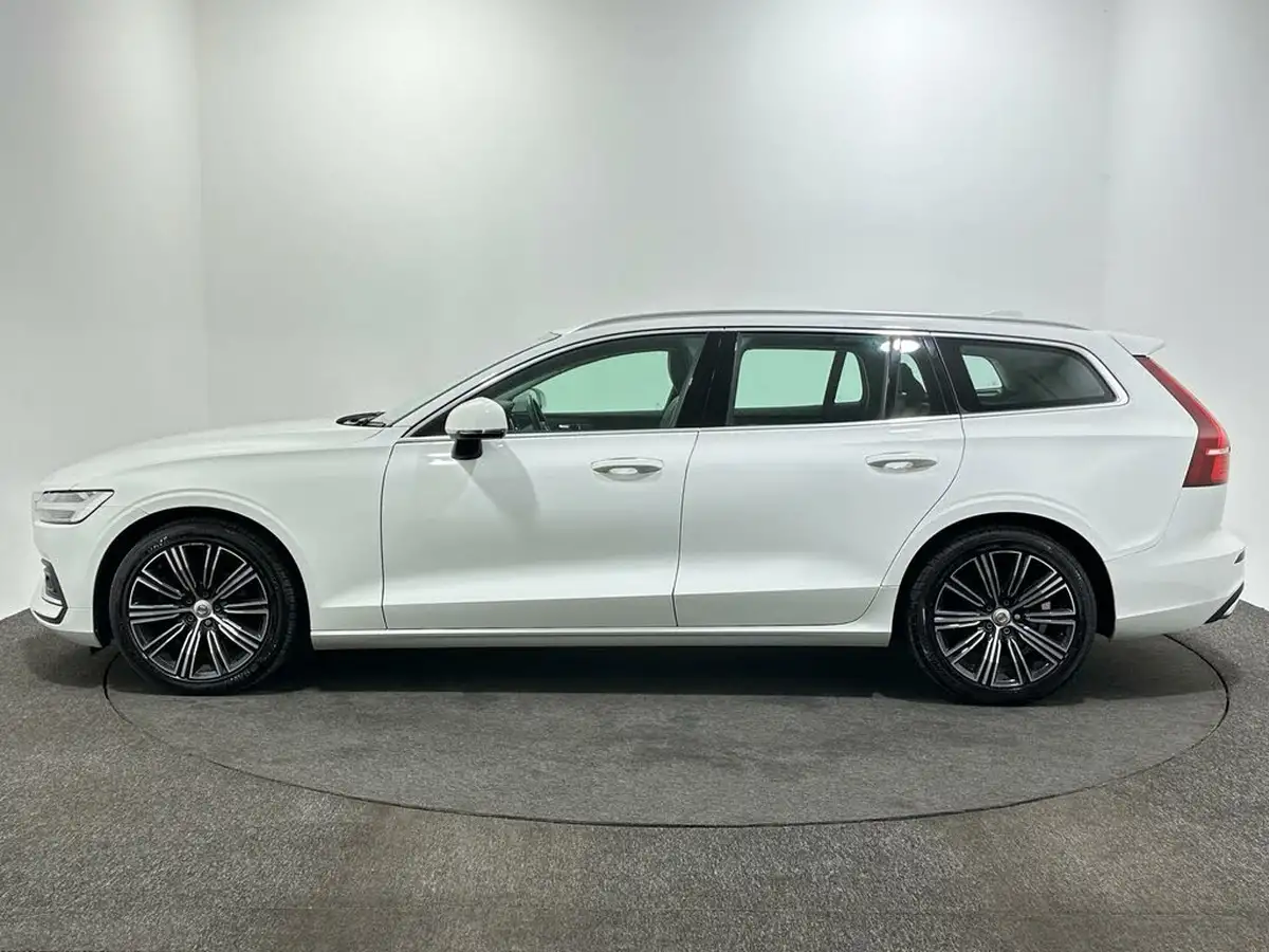 2018-volvo-v60-20td-d3-inscription-big-3