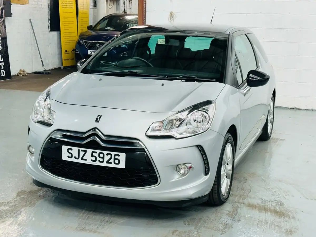 2011-citroen-ds3-16-dstyle-auto-big-2