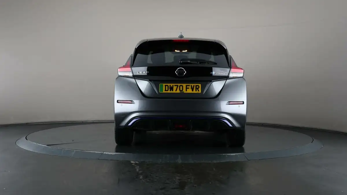 2021-nissan-leaf-e-n-connecta-big-26