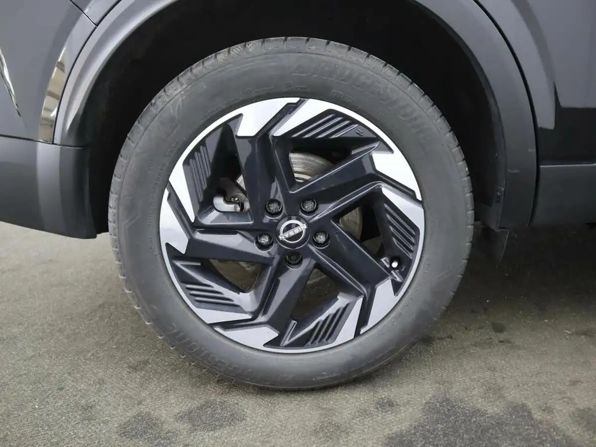 2024-nissan-qashqai-15-n-connecta-glass-roof-pack-big-5