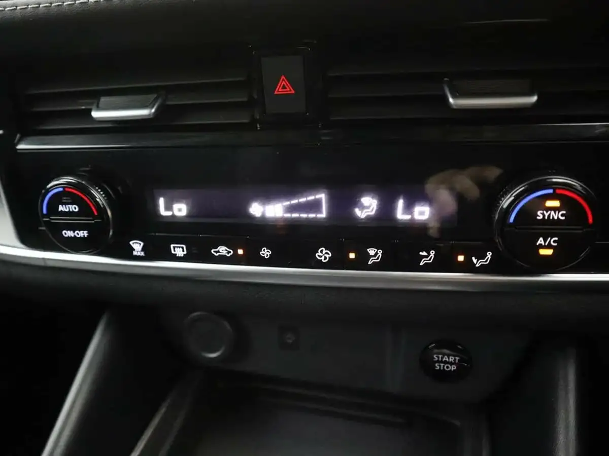 2024-nissan-qashqai-15-n-connecta-glass-roof-pack-big-20