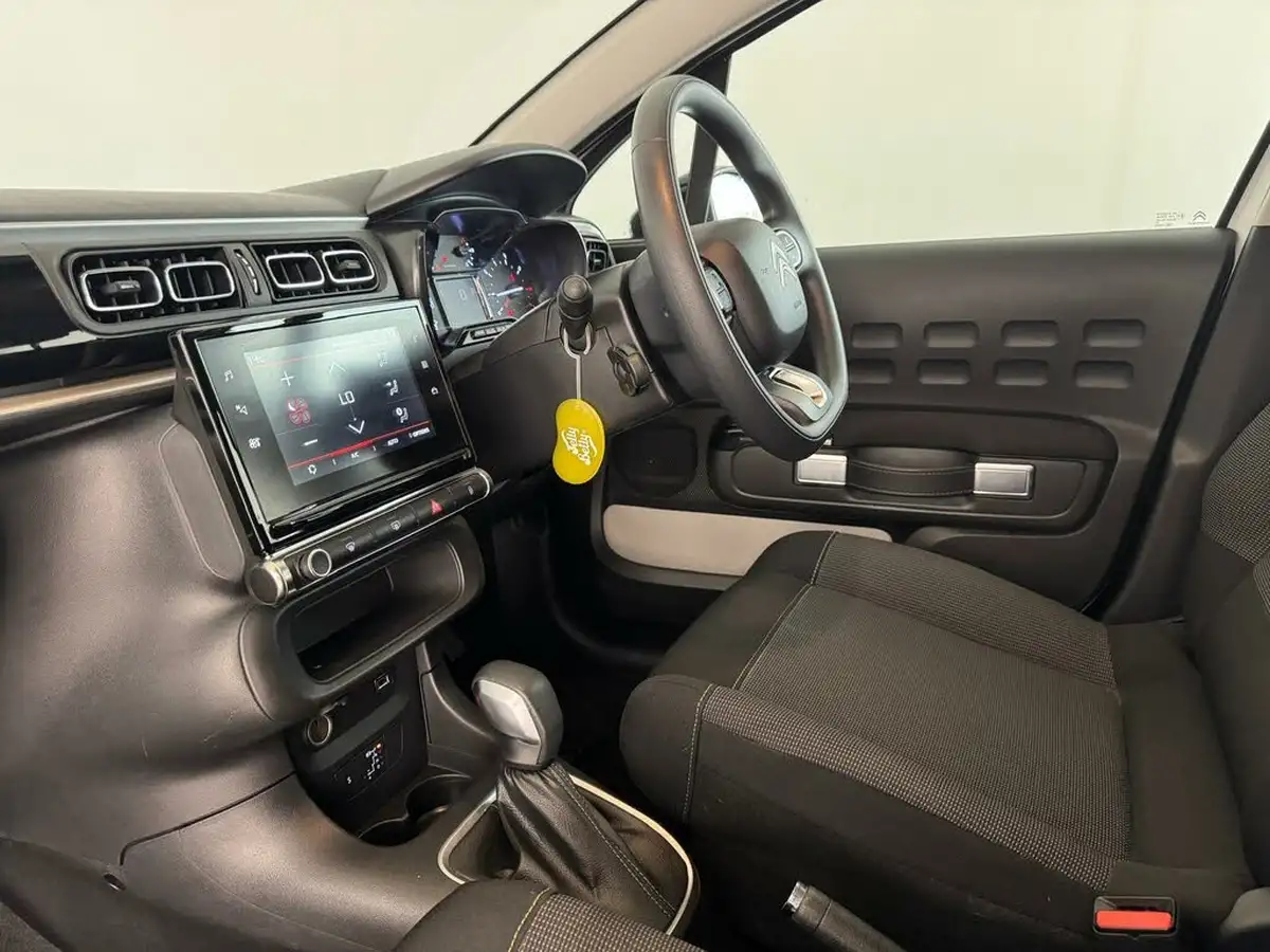 2023-citroen-c3-12-puretech-plus-110ps-eat6-big-12