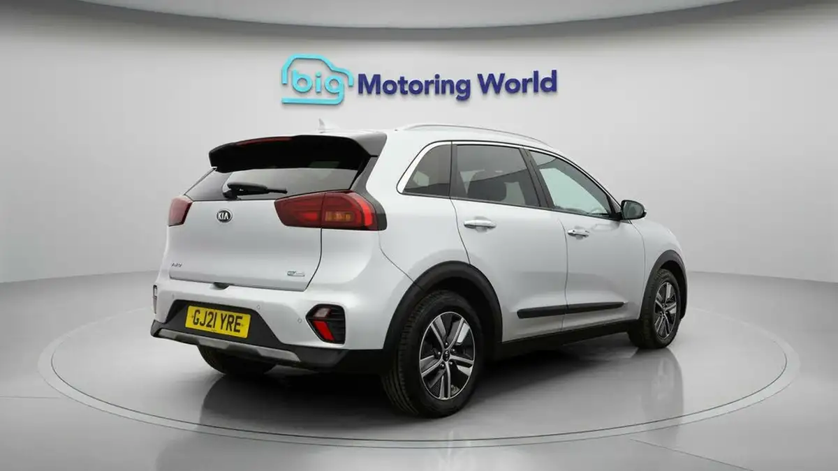 2021-kia-niro-16-gdi-2-big-6