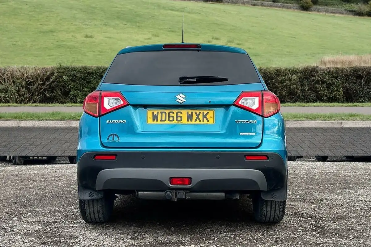 2017-suzuki-vitara-16-sz5-allgrip-big-6