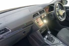 2021-volkswagen-tiguan-15-tsi-elegance-small-1