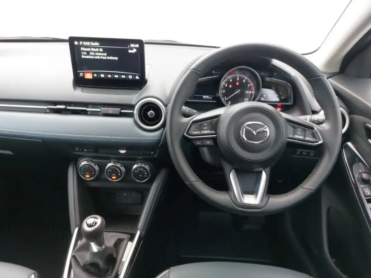 2022-mazda-mazda2-15-e-skyactiv-g-gt-sport-tech-big-6