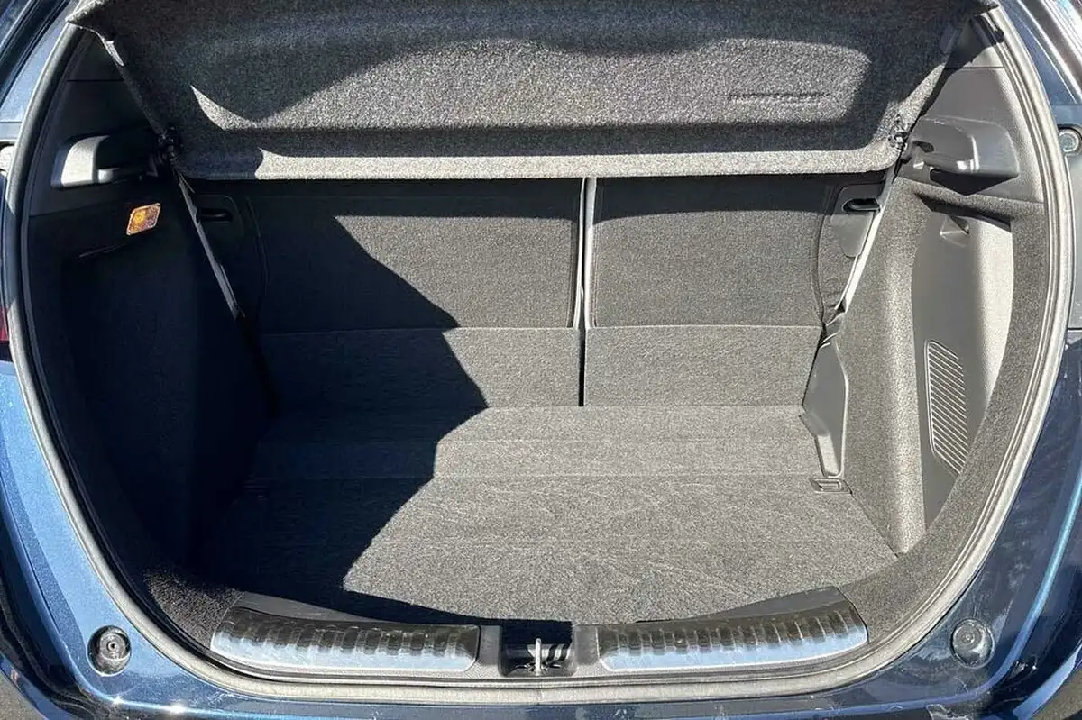 2023-honda-jazz-15-i-mmd-ex-107ps-big-18