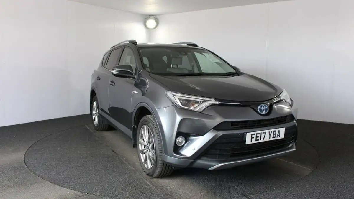 2017-toyota-rav4-25-vvt-i-excel-awd-tss-navi-big-0
