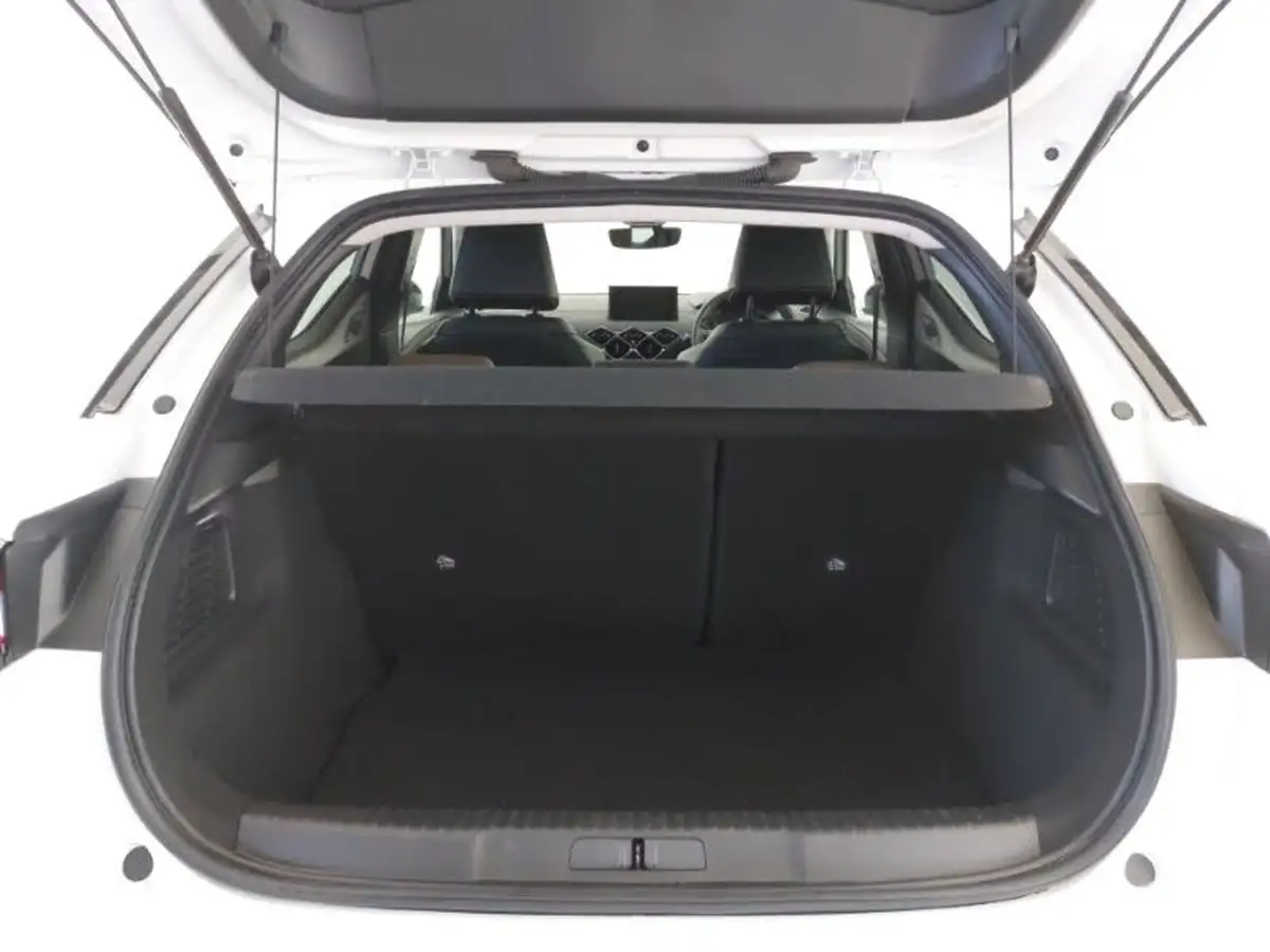 2022-ds-ds-3-crossback-e-tense-bastille-big-7