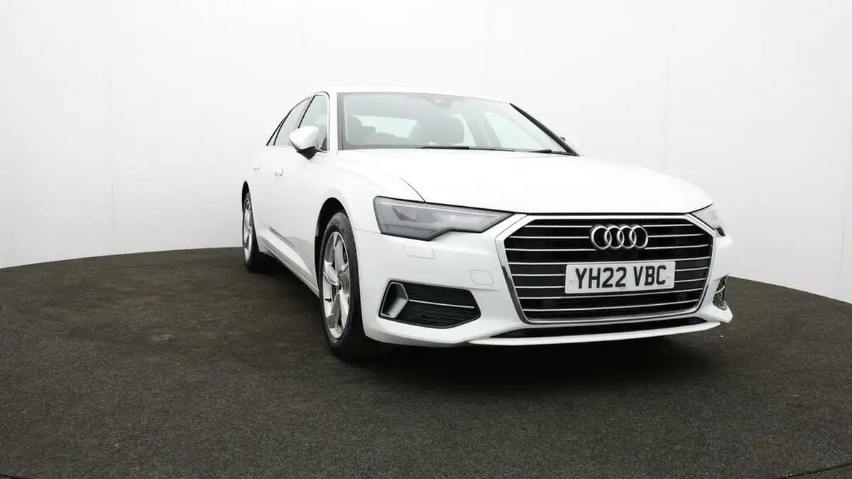 2022-audi-a6-saloon-20-40-tfsi-sport-big-42