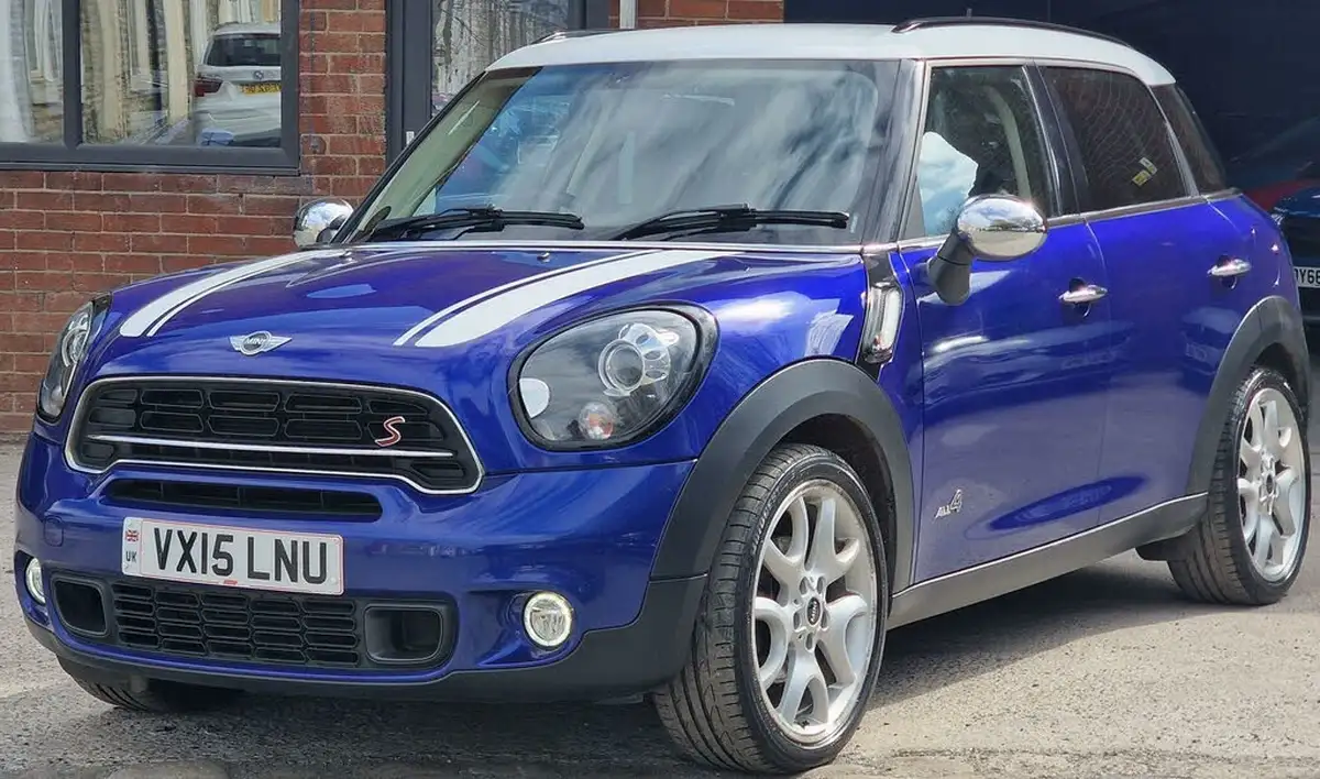 2015-mini-countryman-20td-cooper-sd-143bhp-all4-auto-big-2
