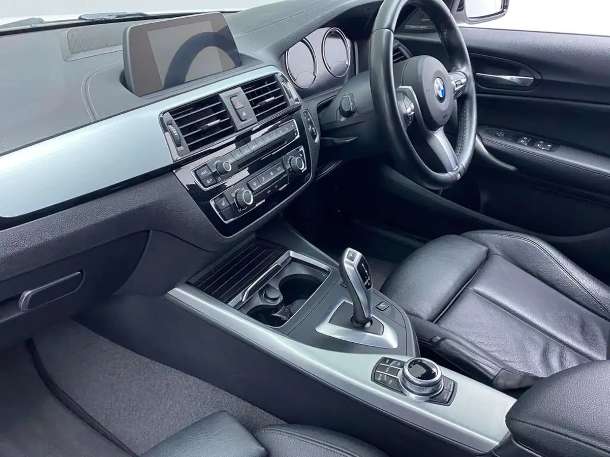 2017-bmw-1-series-15-118i-m-sport-shadow-edition-5d-auto-big-4