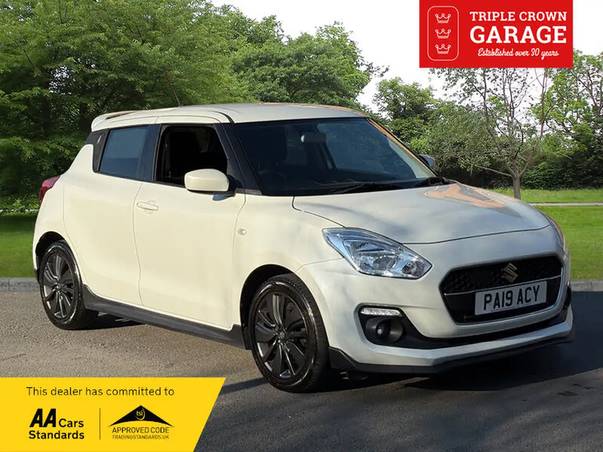 2019-suzuki-swift-12-dualjet-attitude-big-0