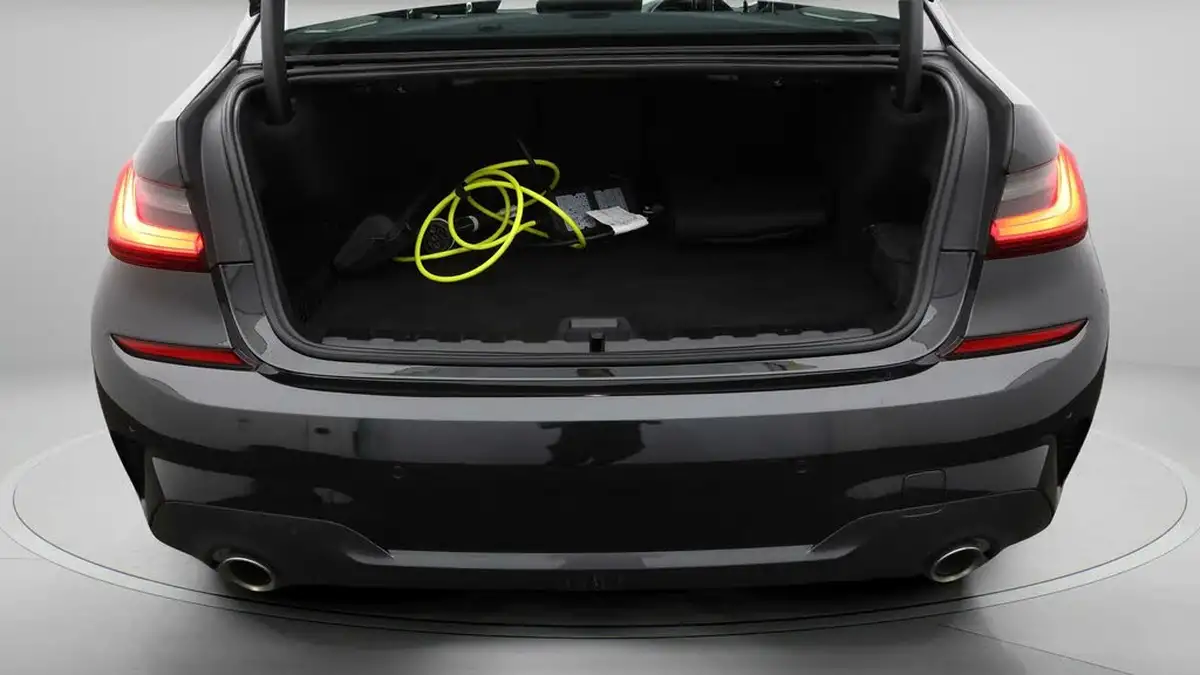 2019-bmw-3-series-20-330e-m-sport-plus-pack-big-16