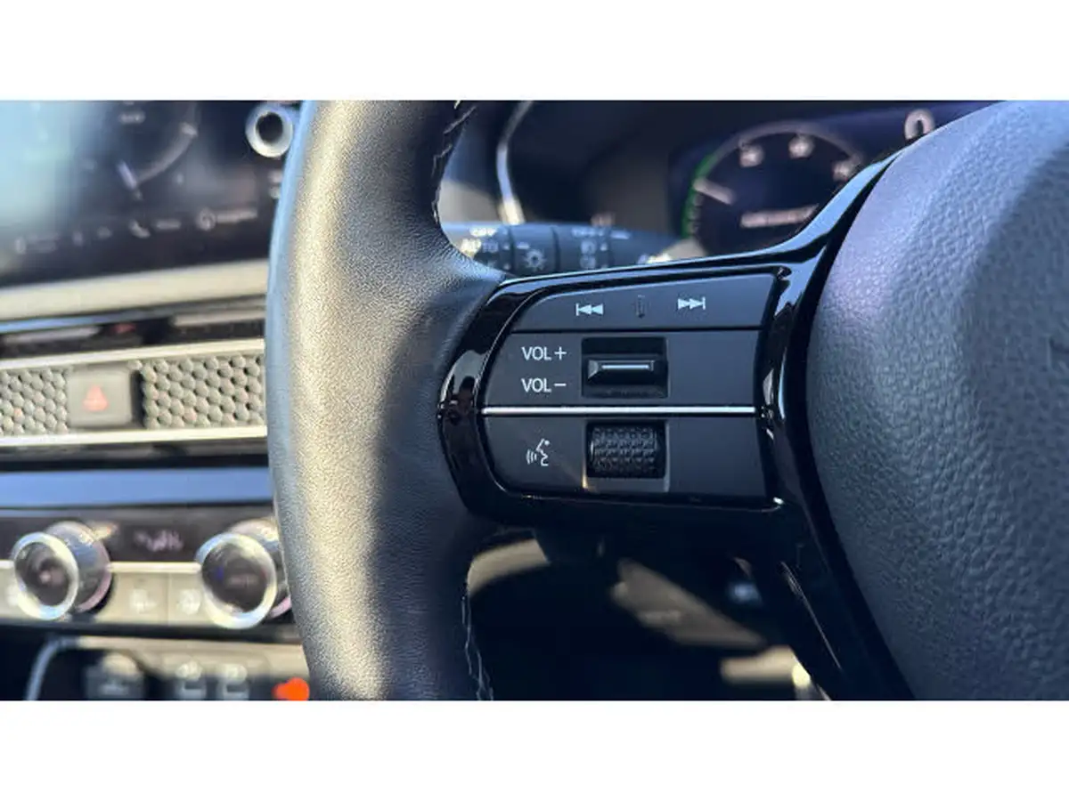 2023-honda-civic-20-i-mmd-advance-big-24