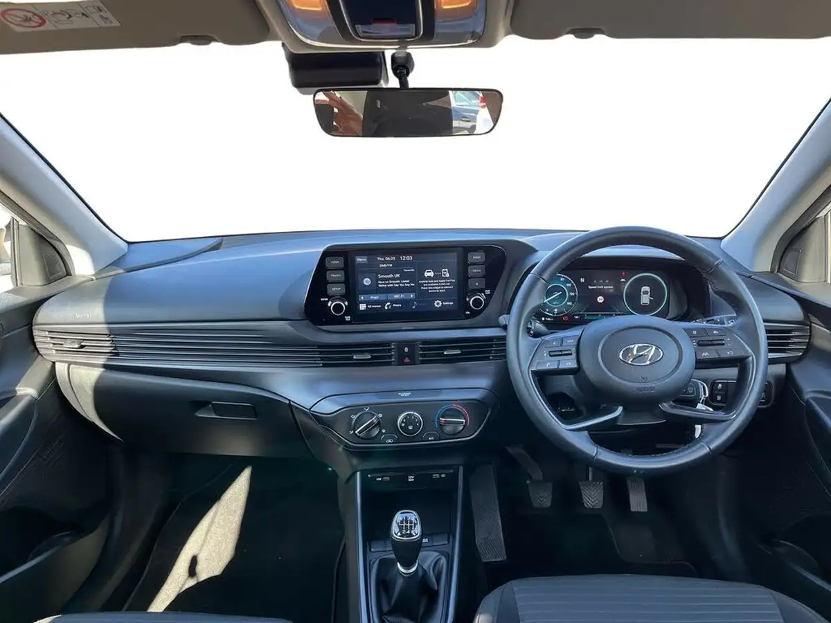 2022-hyundai-i20-10-t-gdi-se-connect-eclutch-imt-big-5
