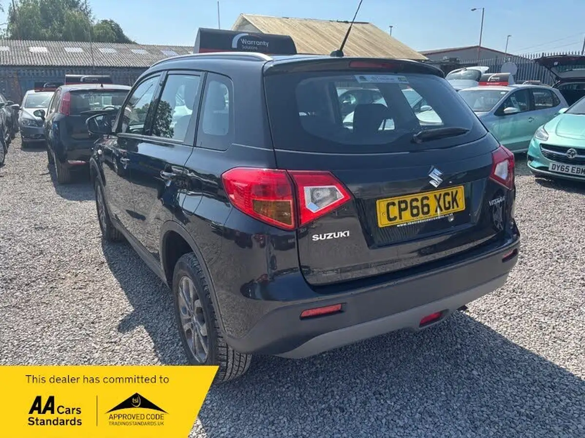 2017-suzuki-vitara-16-sz4-big-5