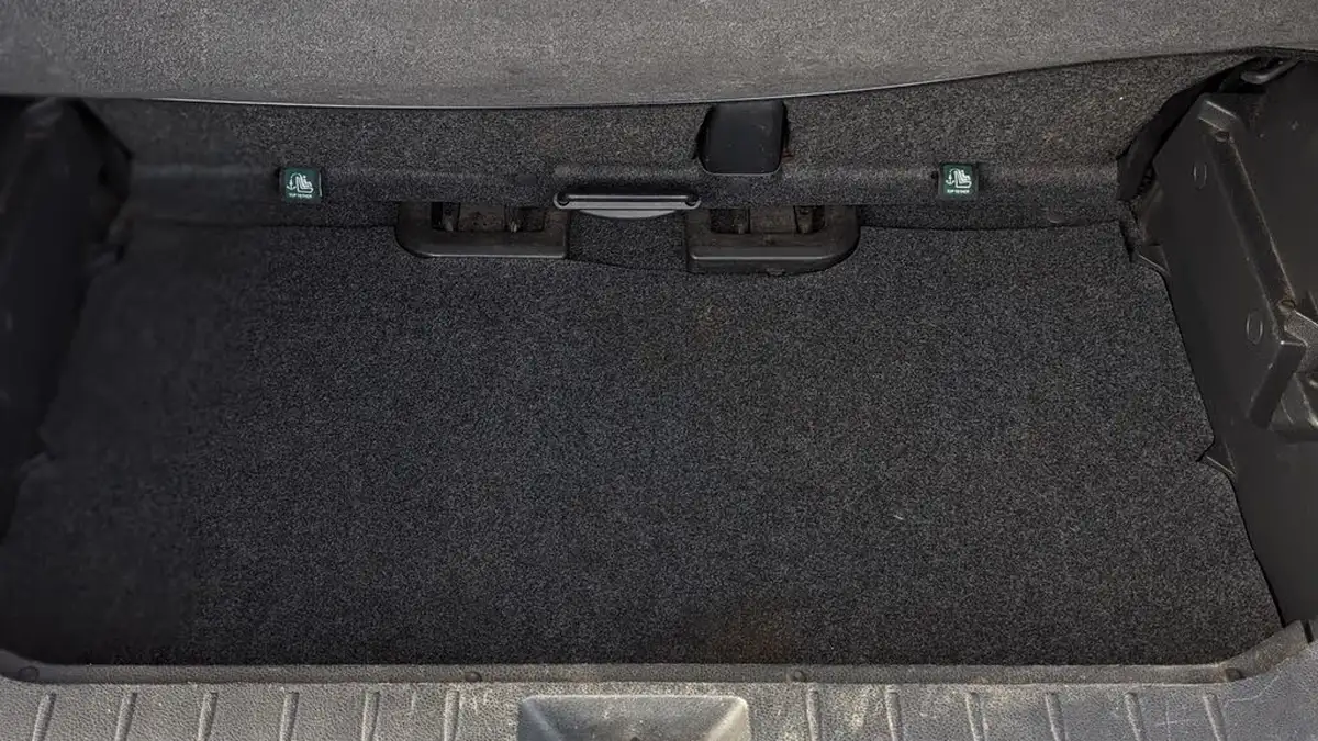 2009-nissan-note-16-tekna-auto-big-28